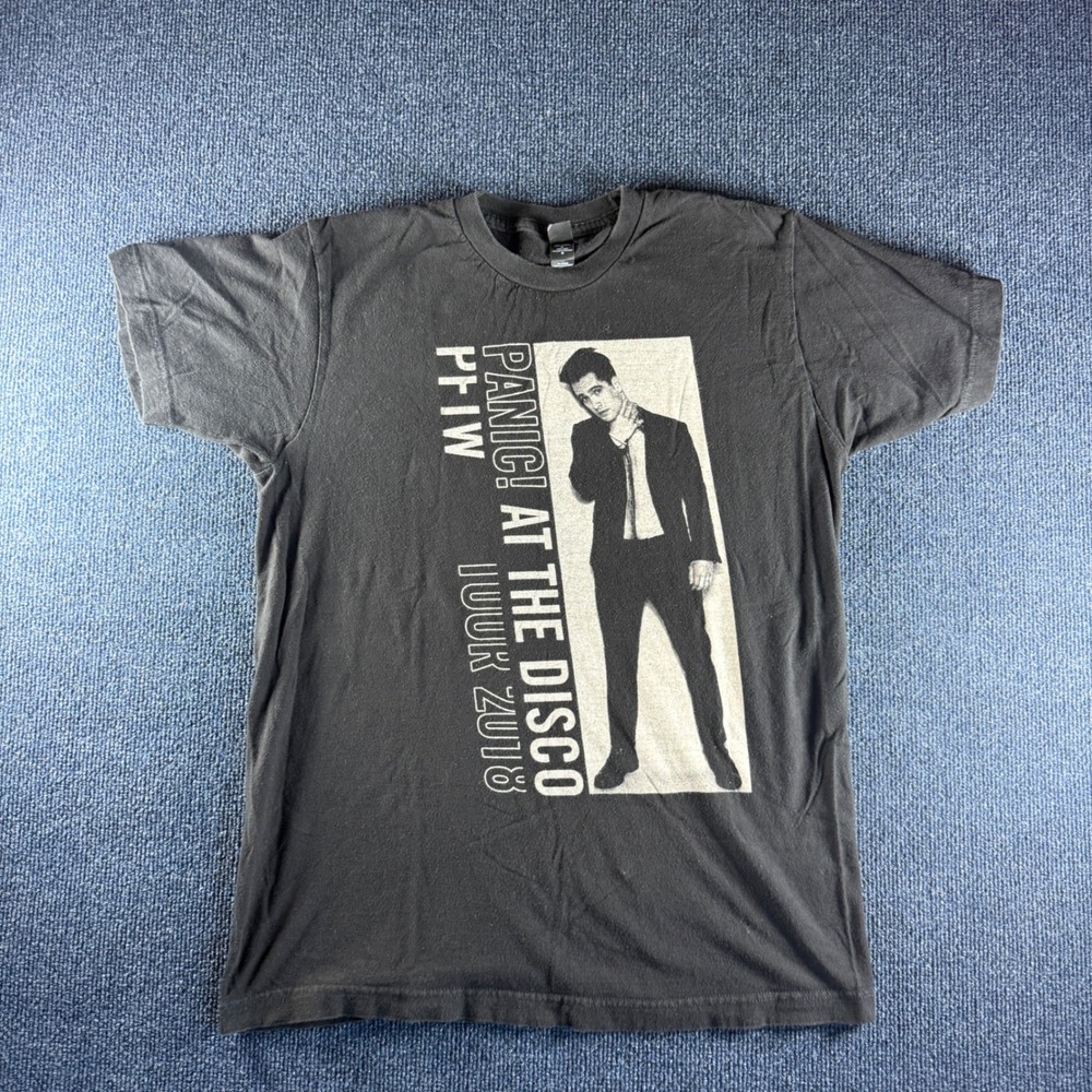 Panic! At The Disco PFTW Tour 2018 TShirt Mens Medium Black Brendon Urie Concert